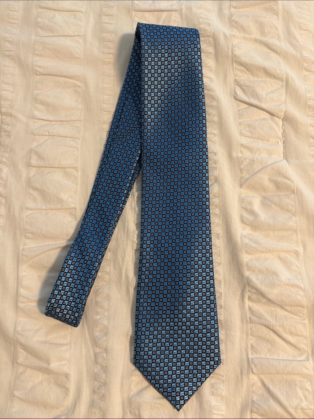 Classic Blue Silk Geometric Men’s Silk Tie